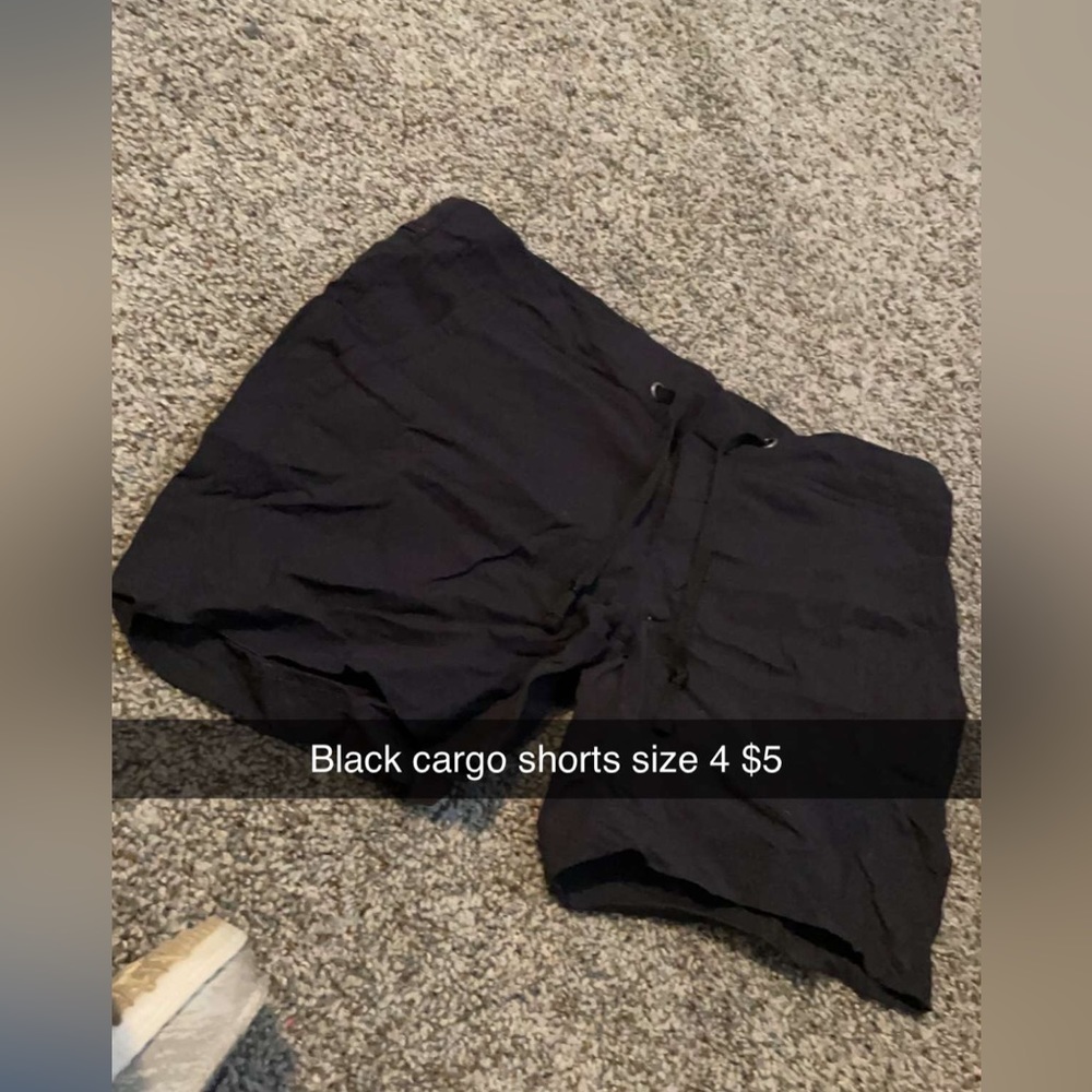 Black size 4